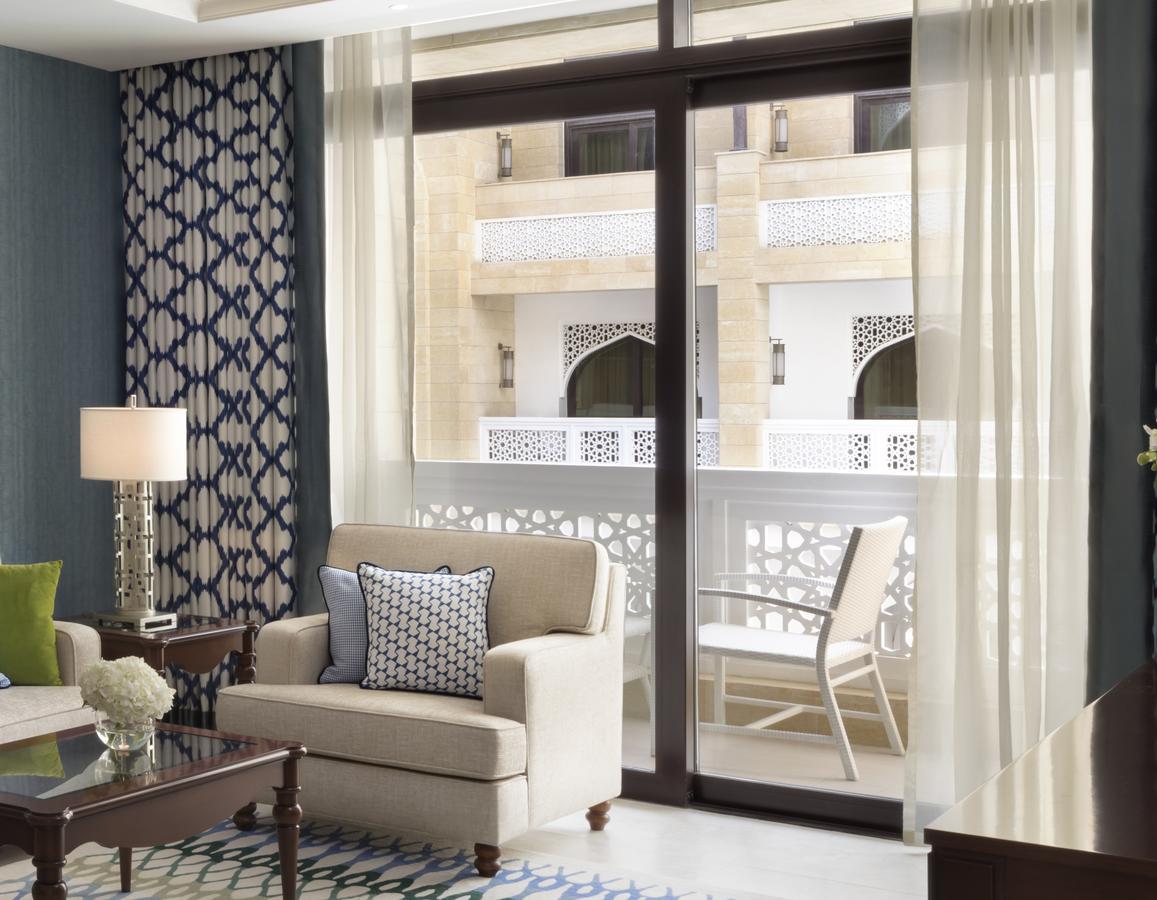 Al Najada Doha Hotel Apartments By Oaks Esterno foto
