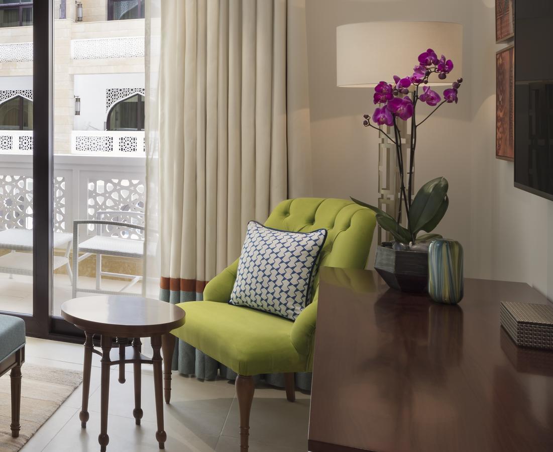 Al Najada Doha Hotel Apartments By Oaks Esterno foto